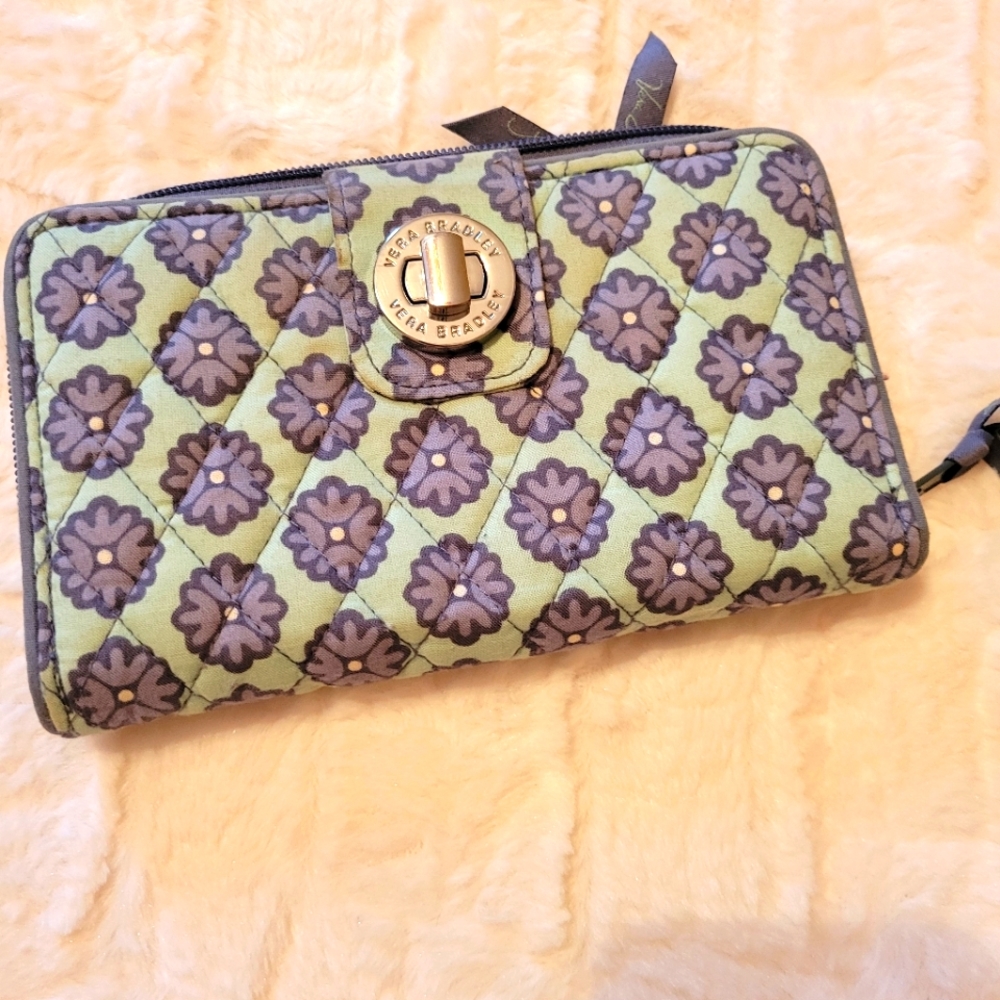 Vera Bradley wallet